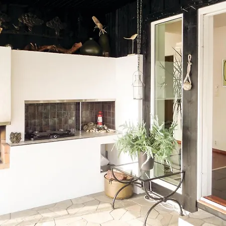 Ferienhaus Gorgeous In With Kitchen Sveio